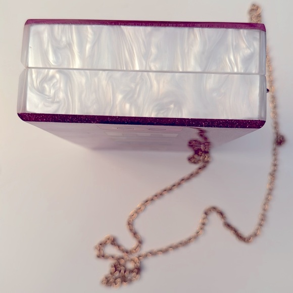 🦄BARI LYNN Unicorn Acrylic Box Bag w/glitter - Picture 7 of 8